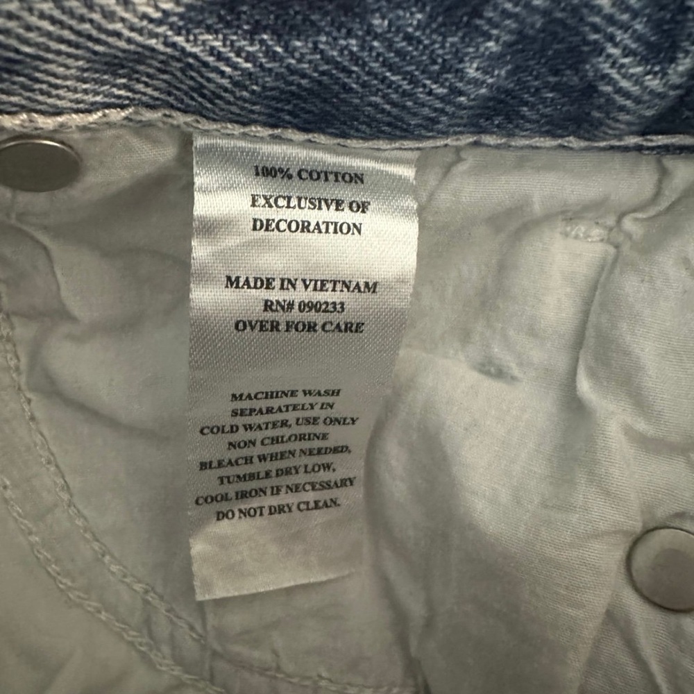 PLAYBOY Light Blue Distressed Denim Jean Shorts size 22 - Picture 5 of 5